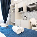 Royal Relais