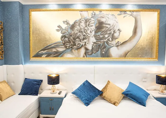 Royal Relais